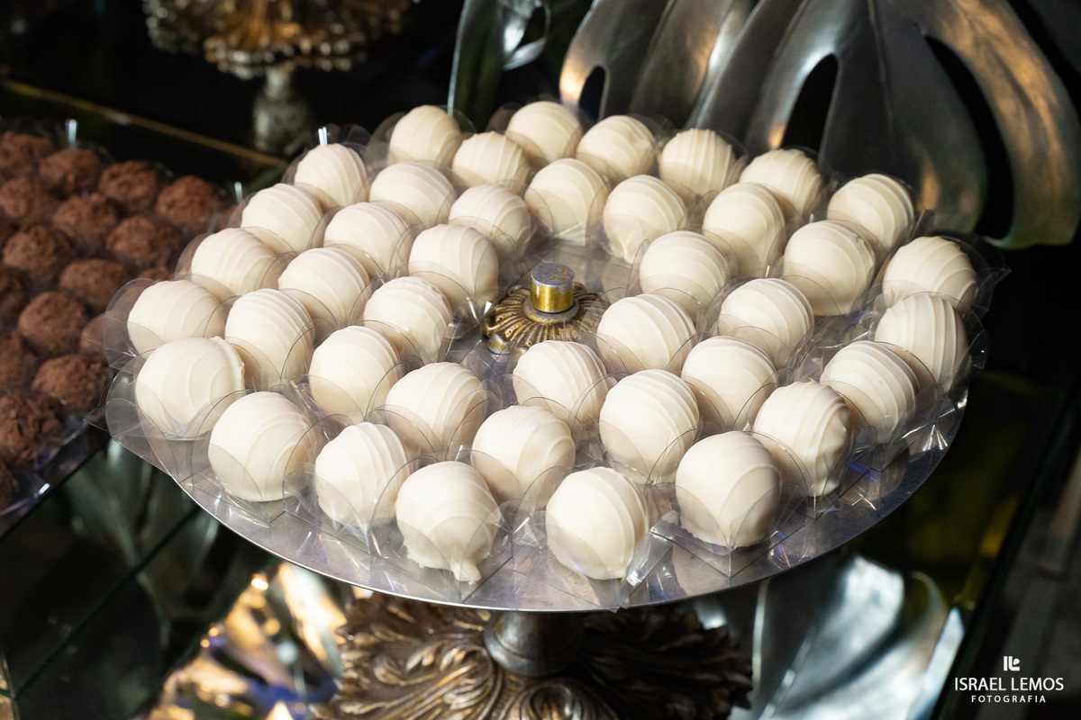 Fotografo faz lindas fotos de debutante na cidade metropolitana de bh