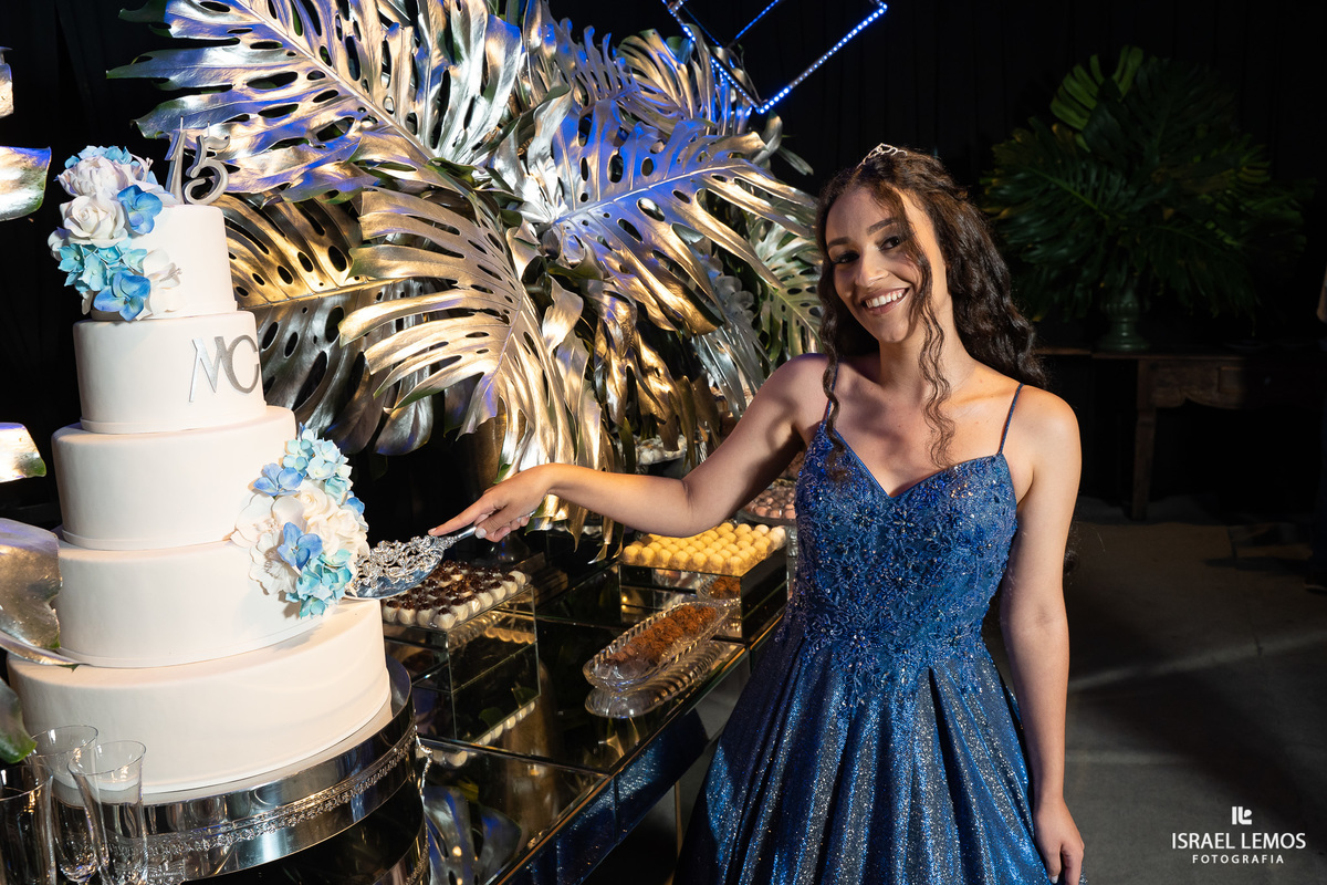 Fotografo faz lindas fotos de debutante na cidade metropolitana de bh