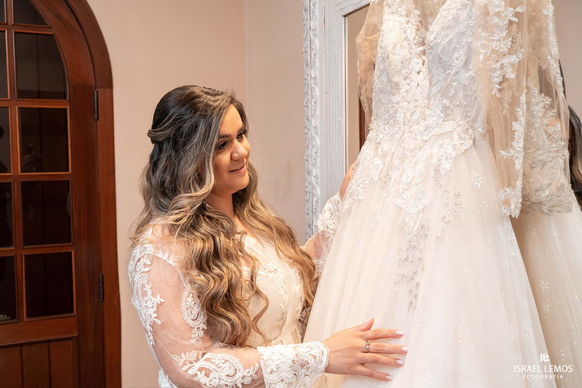 Onde arrumar cabelo e maquiagem e noiva em para de minas com fotos lindas do fotografo de para de minas Israel Lemos 