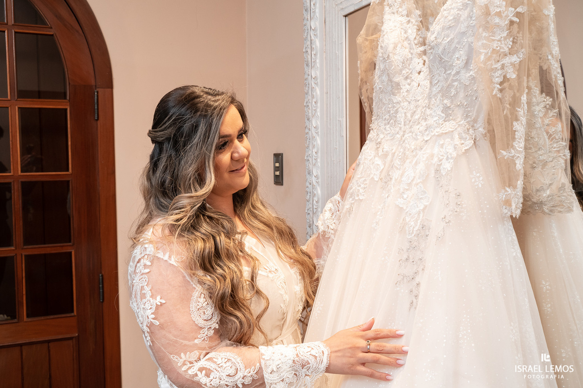 Onde arrumar cabelo e maquiagem e noiva em para de minas com fotos lindas do fotografo de para de minas Israel Lemos 