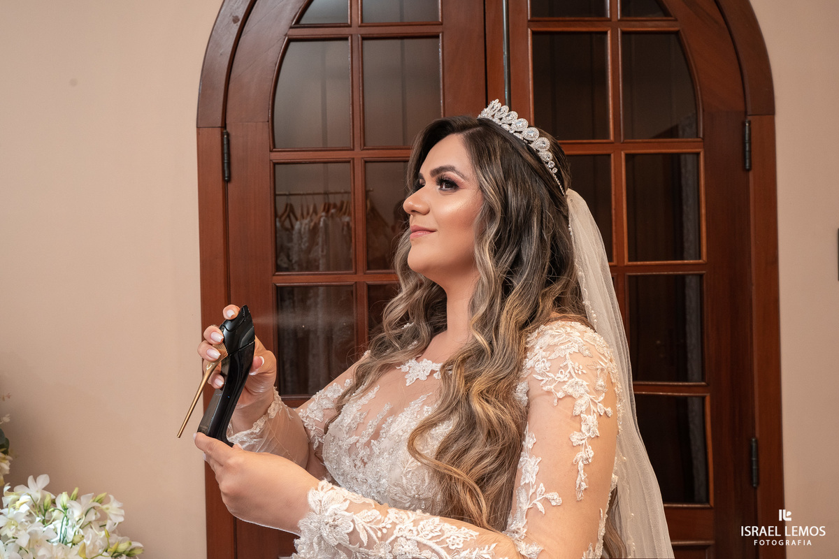 Onde arrumar cabelo e maquiagem e noiva em para de minas com fotos lindas do fotografo de para de minas Israel Lemos 
