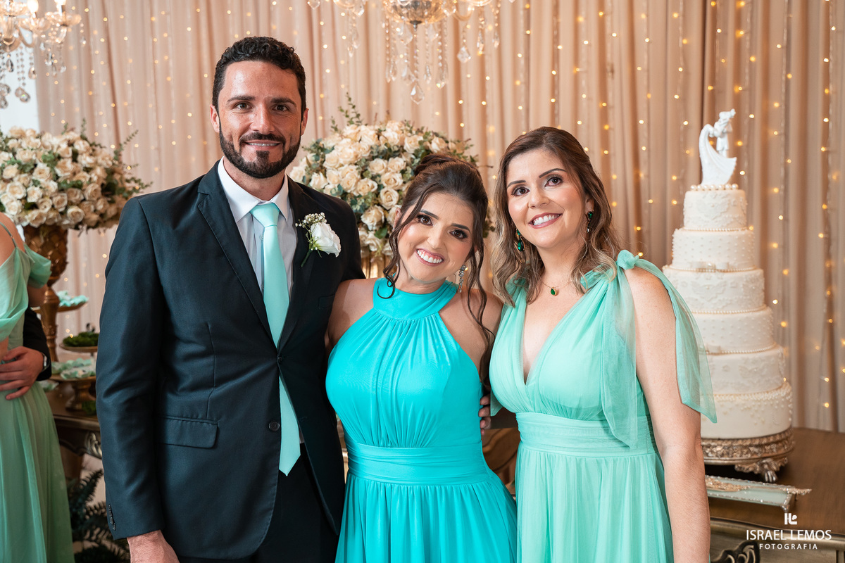 recepção do casamento em para de Minas na Dila festa fica na rua presidente Vargas fotos pelo fotografo israel lemos