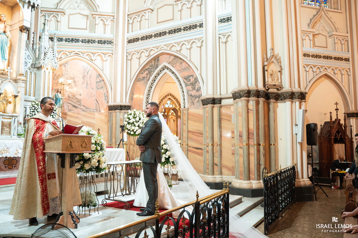 casamento em Belo Horizonte na igreja n s de Lourdes  fotos pelo fotografo bh israel lemos