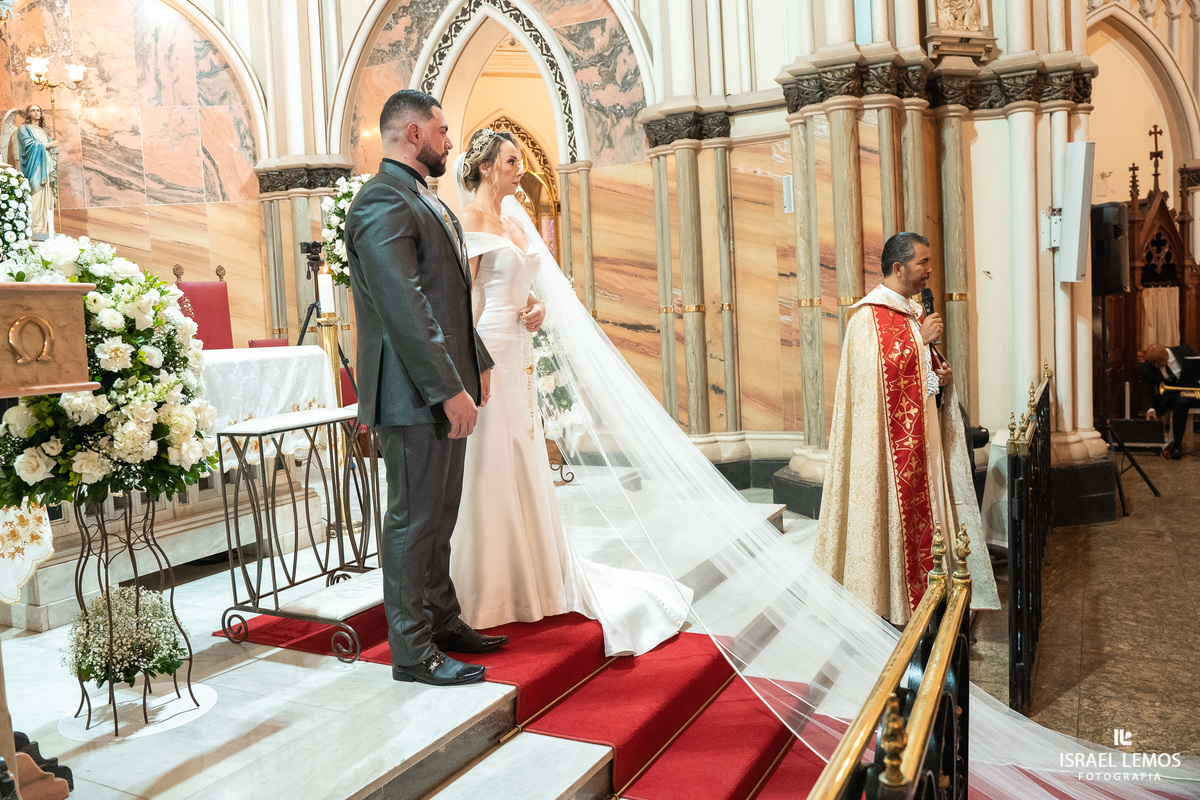 casamento em Belo Horizonte na igreja n s de Lourdes  fotos pelo fotografo bh israel lemos