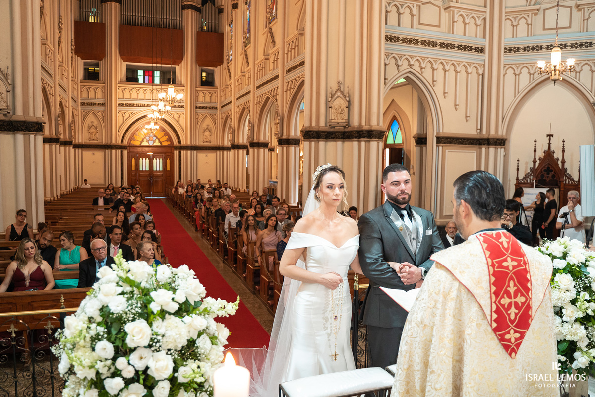 casamento em Belo Horizonte na igreja n s de Lourdes  fotos pelo fotografo bh israel lemos