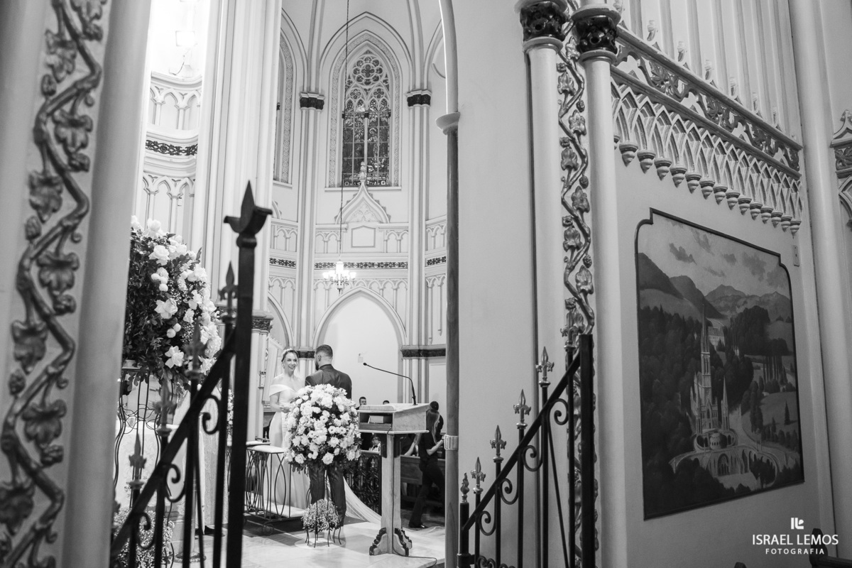 casamento em Belo Horizonte na igreja n s de Lourdes  fotos pelo fotografo bh israel lemos