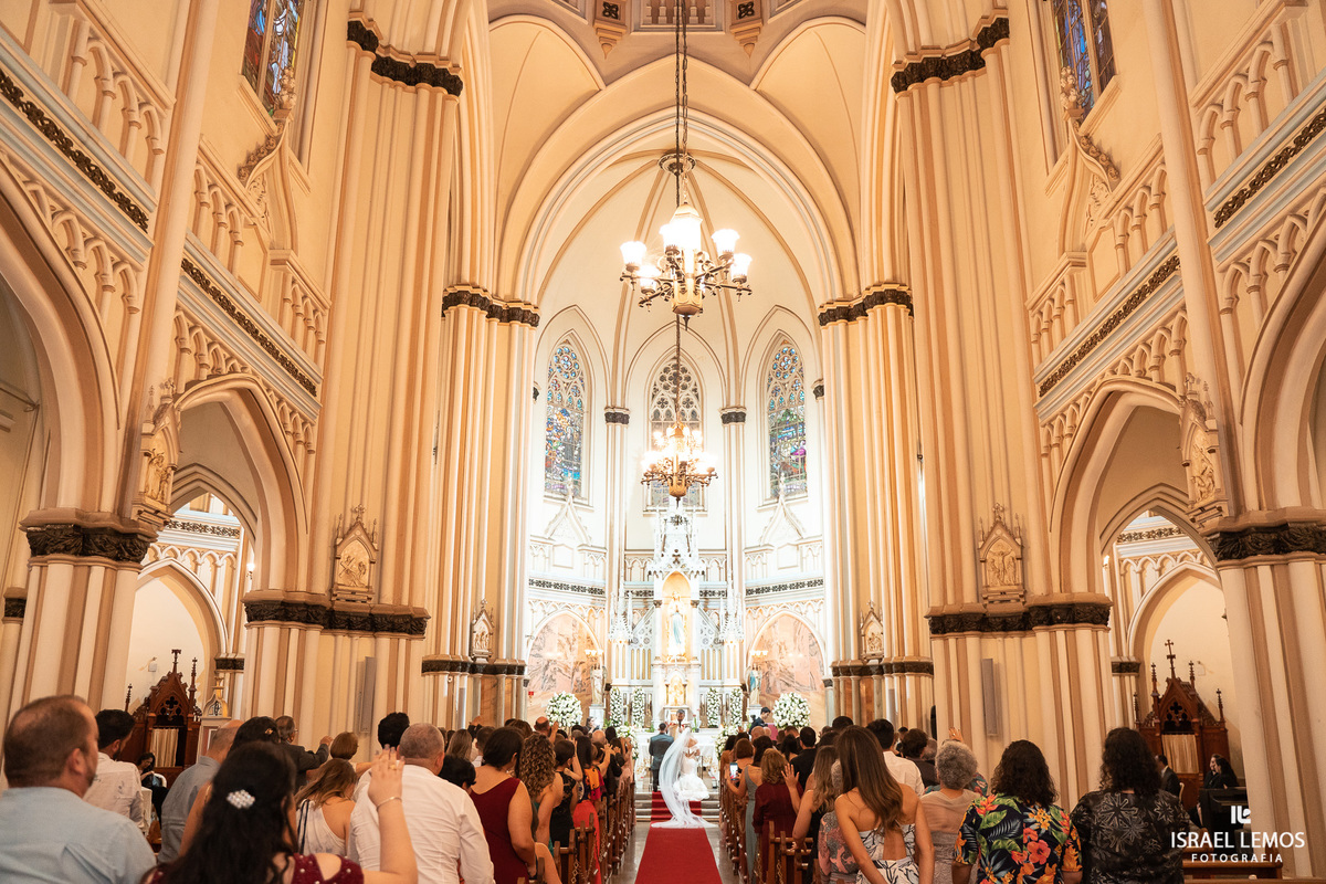 casamento em Belo Horizonte na igreja n s de Lourdes  fotos pelo fotografo bh israel lemos