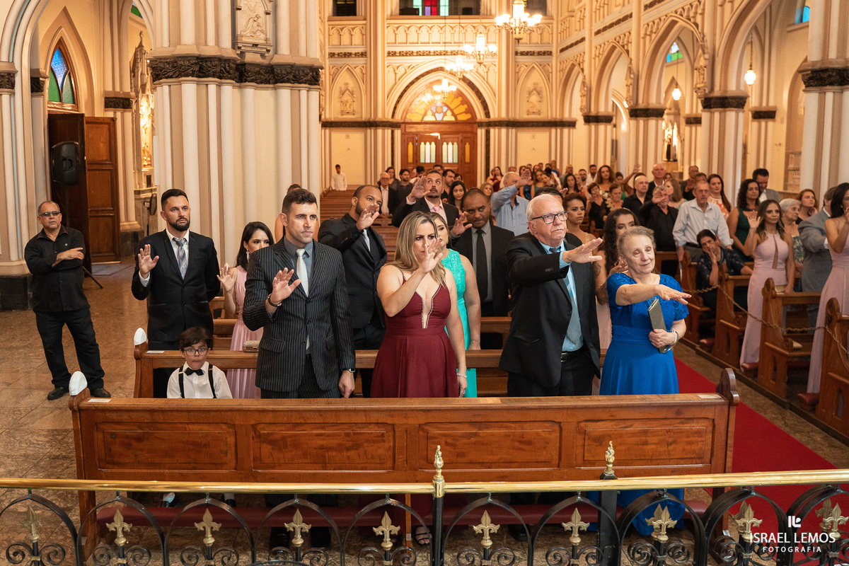 casamento na igreja em belo Horizonte n s de Lourdes em bh pelo fotografo israel lemos
