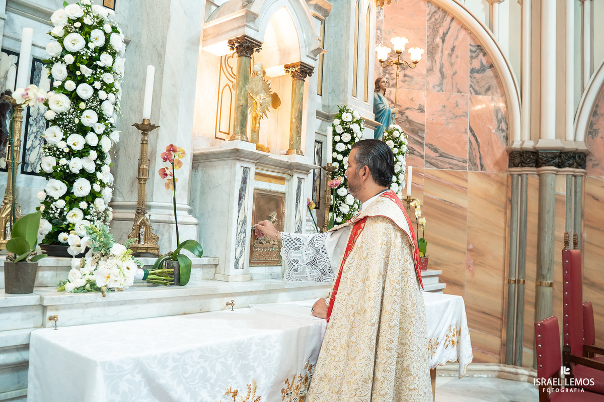 casamento na igreja em belo Horizonte n s de Lourdes em bh pelo fotografo israel lemos