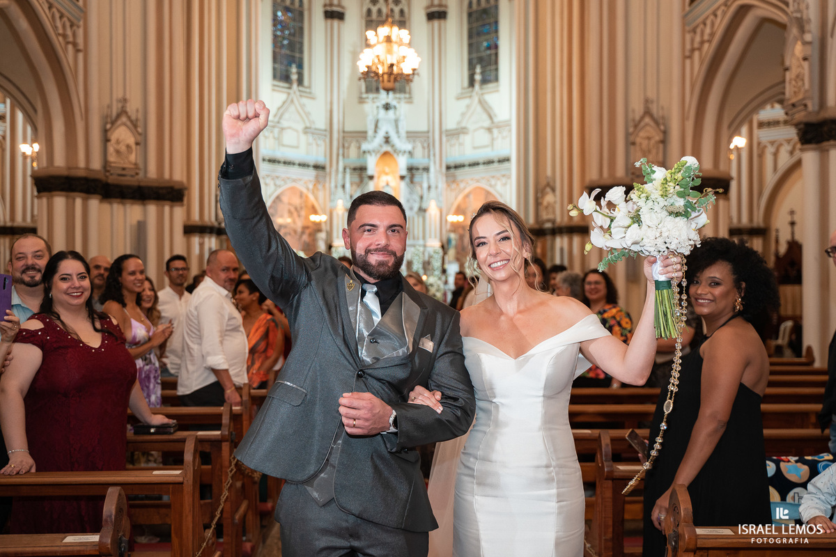 casamento na igreja em belo Horizonte n s de Lourdes em bh pelo fotografo israel lemos