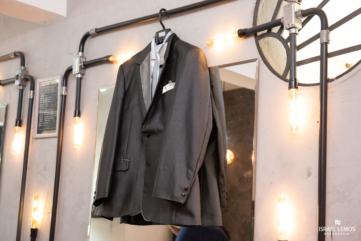 Fotografia de making of do noivo com casamento em Belo Horizonte no sala em belvedere no bh Shoping  bh fotos Israel Lemos 