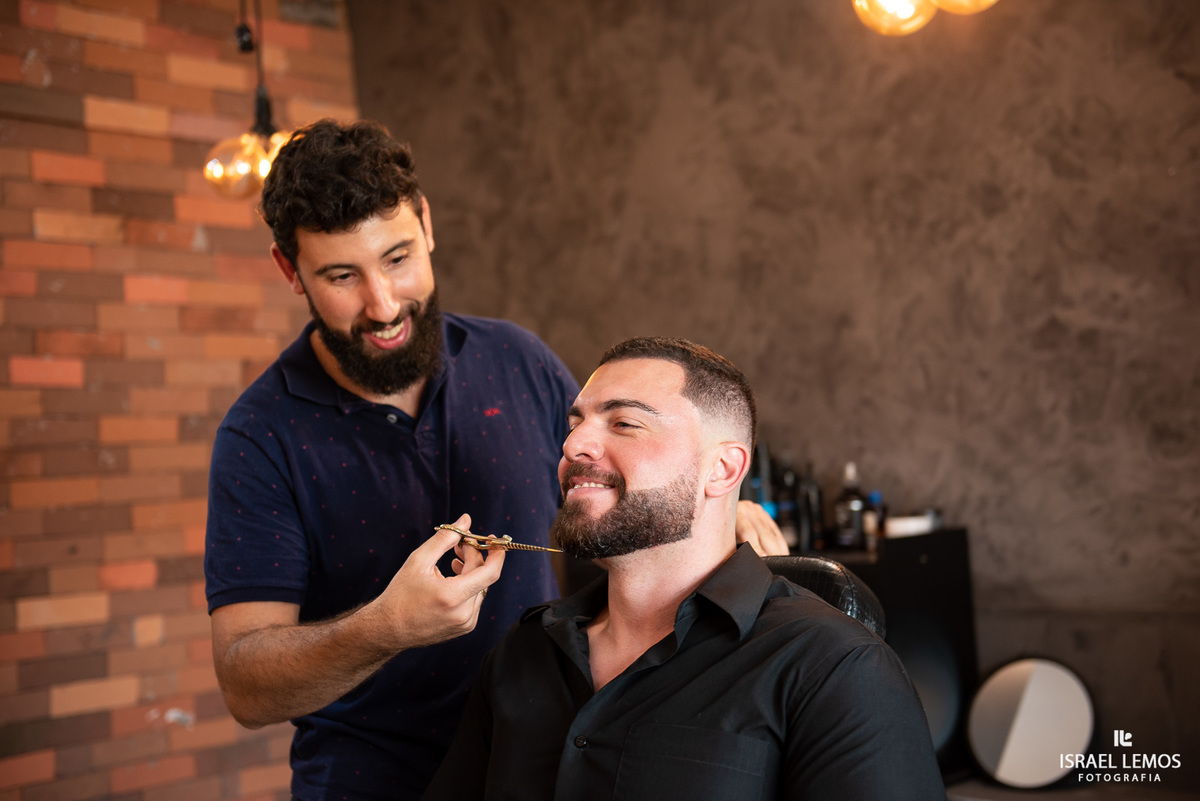 Fotografia de making of do noivo com casamento em Belo Horizonte no sala em belvedere no bh Shoping  bh fotos Israel Lemos 