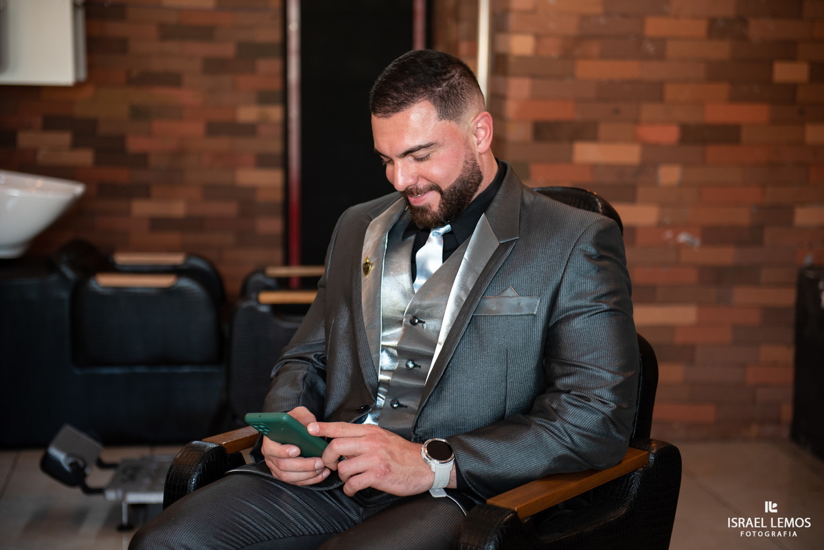 Fotografia de making of com casamento em Belo Horizonte na sala em belvedere bh fotos Israel Lemos 