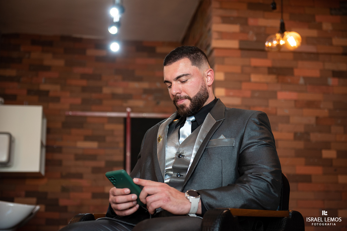 Fotografia de making of com casamento em Belo Horizonte na sala em belvedere bh fotos Israel Lemos 