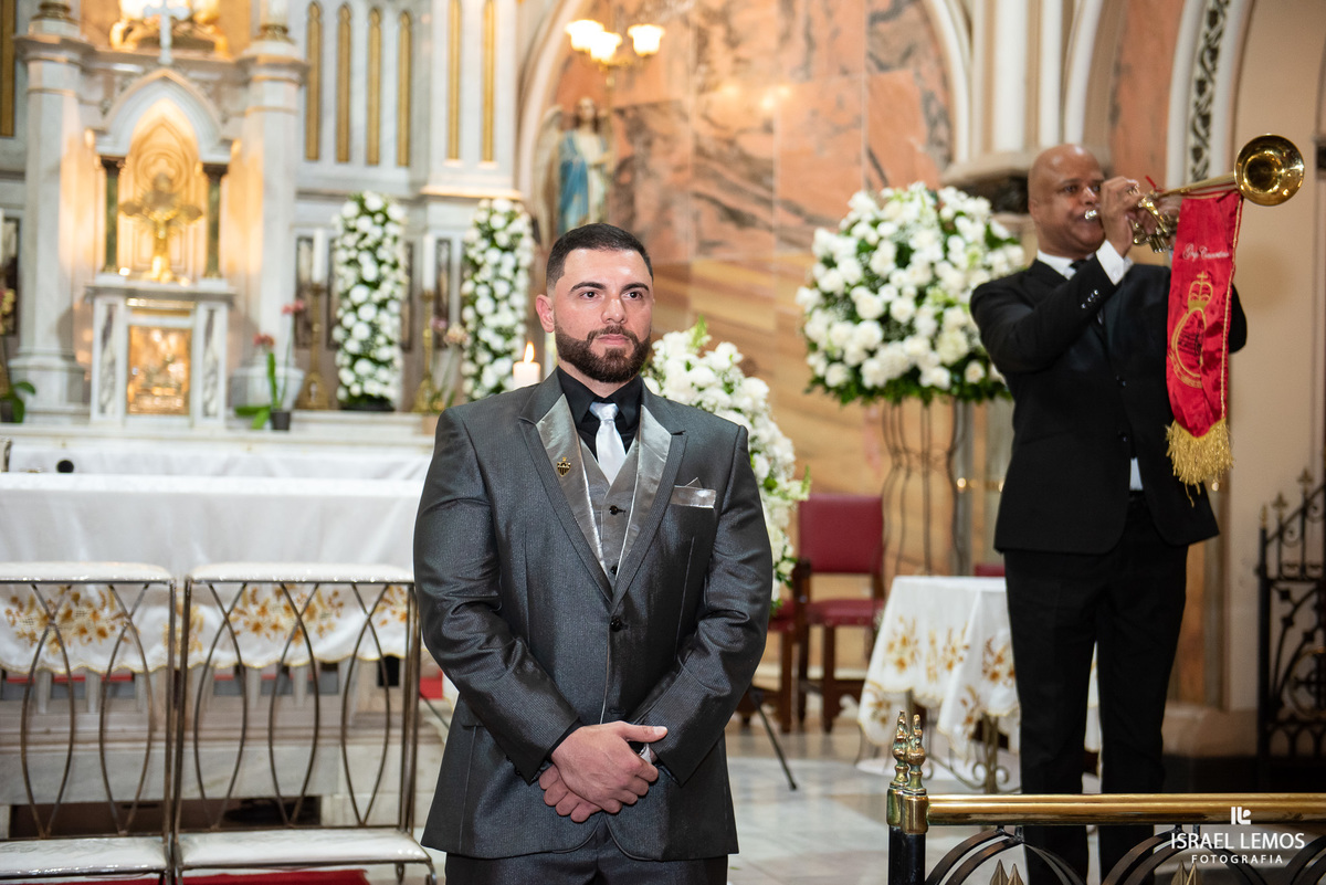 fotografo. na cidade de Belo Horizonte faz lindas fotos na belíssima igreja de nossa senhora de Lourdes bha