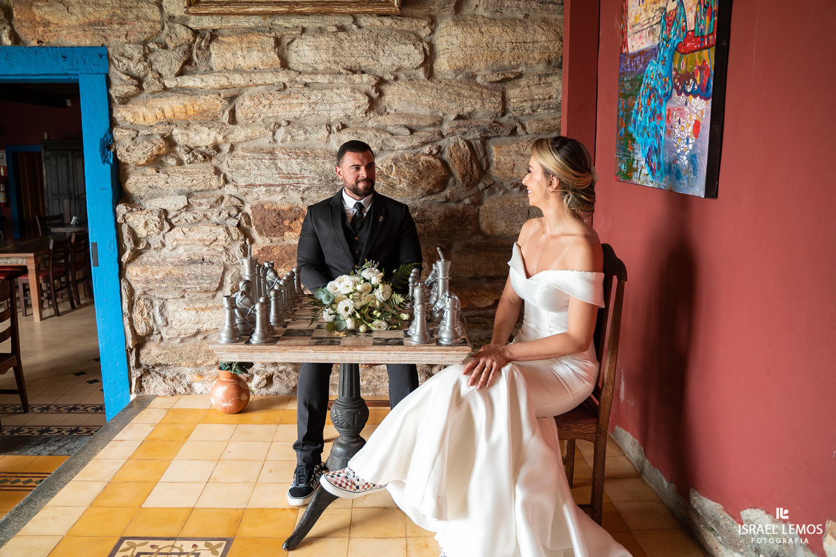 Ensaio fotografico de casal na cidade de lavras novas Ouro Preto com fotos perfeitas do fotografo Israel Lemos fotografia