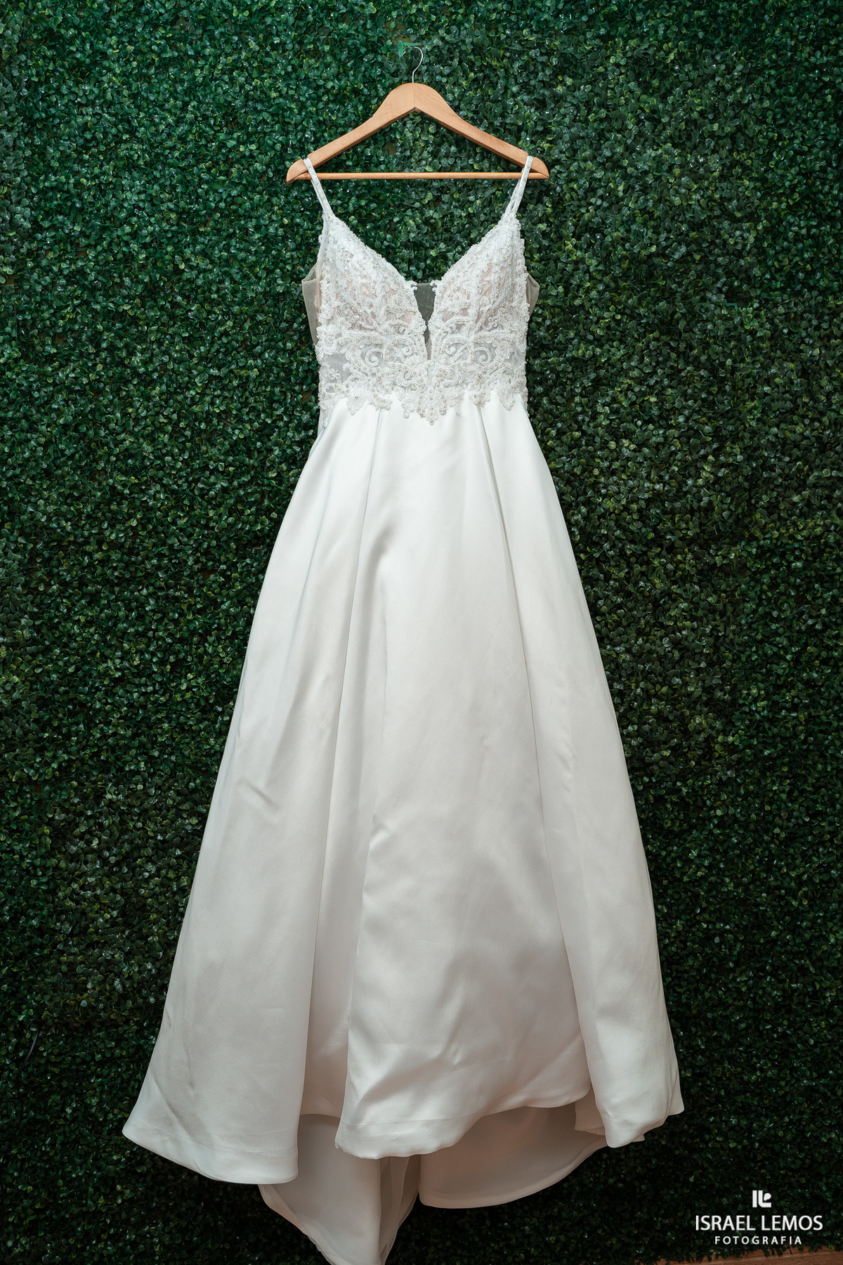 vestido de noiva na cidade d Juatuba fotografo em Juatuba israel lemos