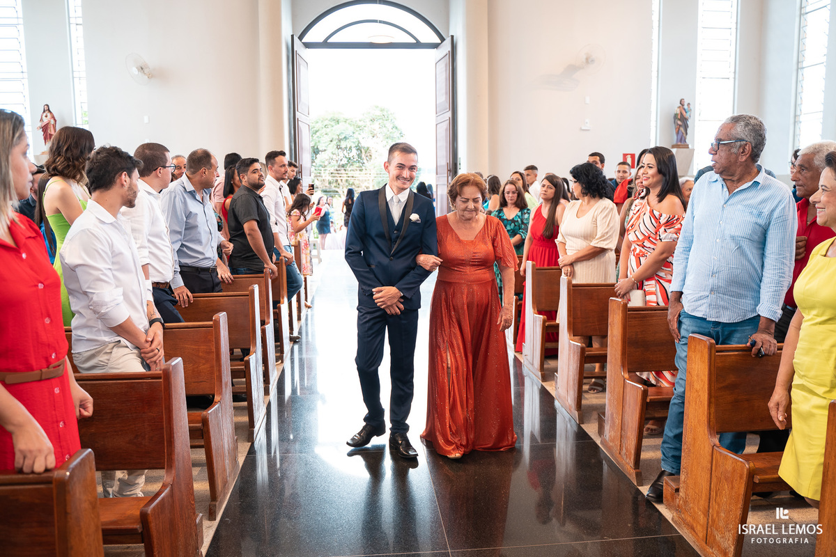 Fotografo de casamento em para de minas Israel Lemos fotografia fz lindo casamento na igreja de sao Pedro para de minas