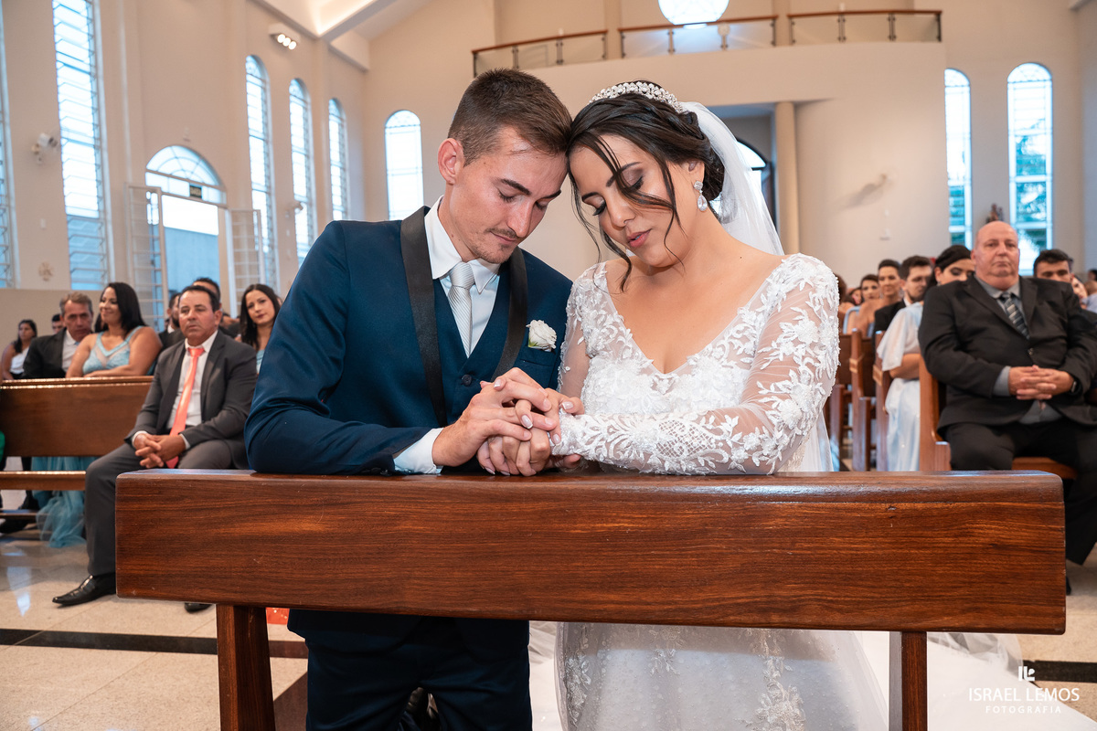 Fotografo de casamento em para de minas Israel Lemos fotografia fz lindo casamento na igreja de sao Pedro para de minas