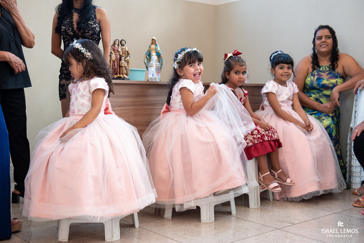 Fotografo de casamento em para de minas Israel Lemos fotografia fz lindo casamento na igreja de sao Pedro para de minas