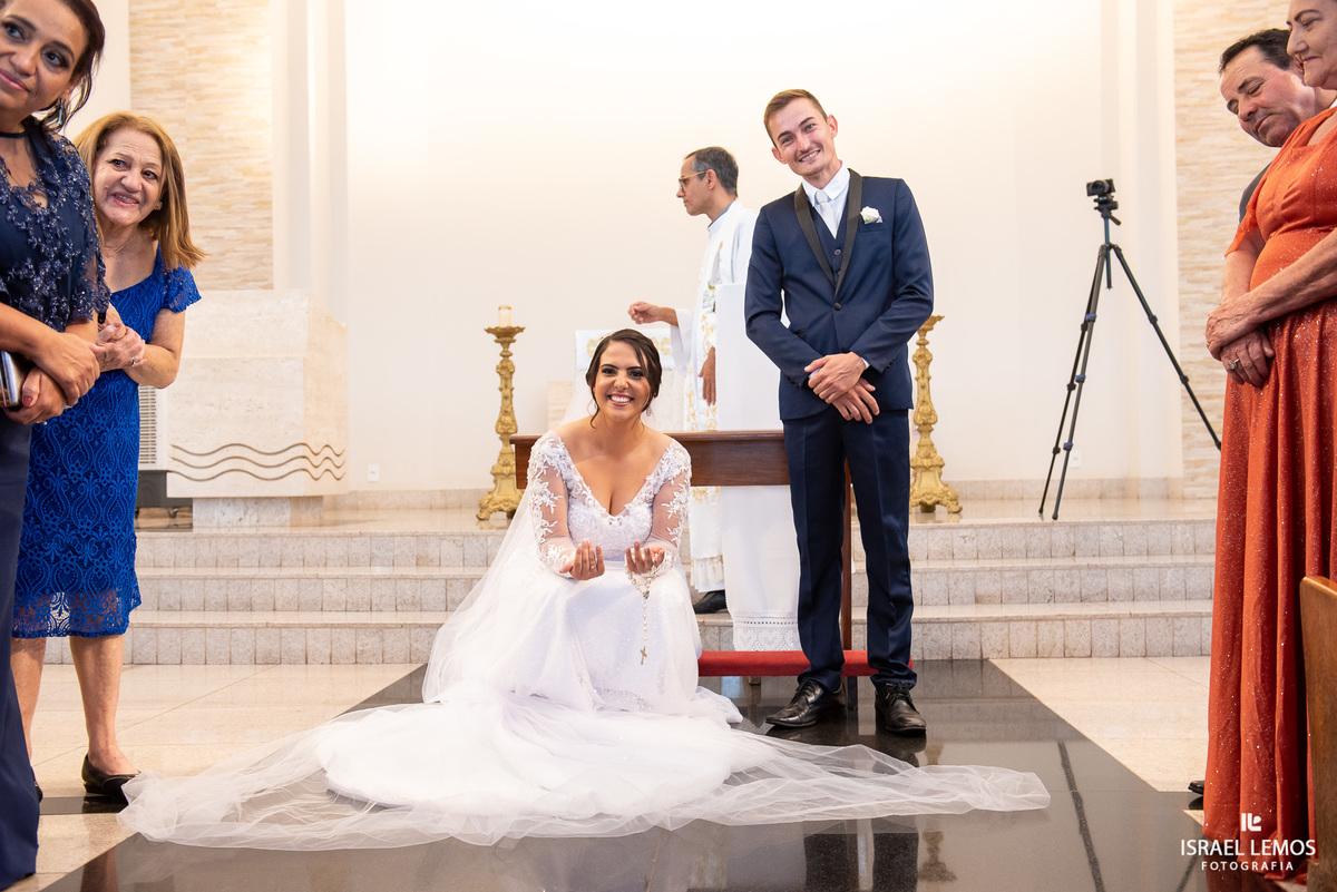 Fotografo de casamento em para de minas Israel Lemos fotografia fz lindo casamento na igreja de sao Pedro para de minas