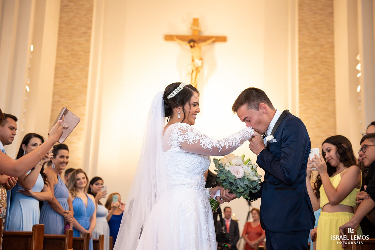 Fotografo de casamento em para de minas Israel Lemos fotografia fz lindo casamento na igreja de sao Pedro para de minas