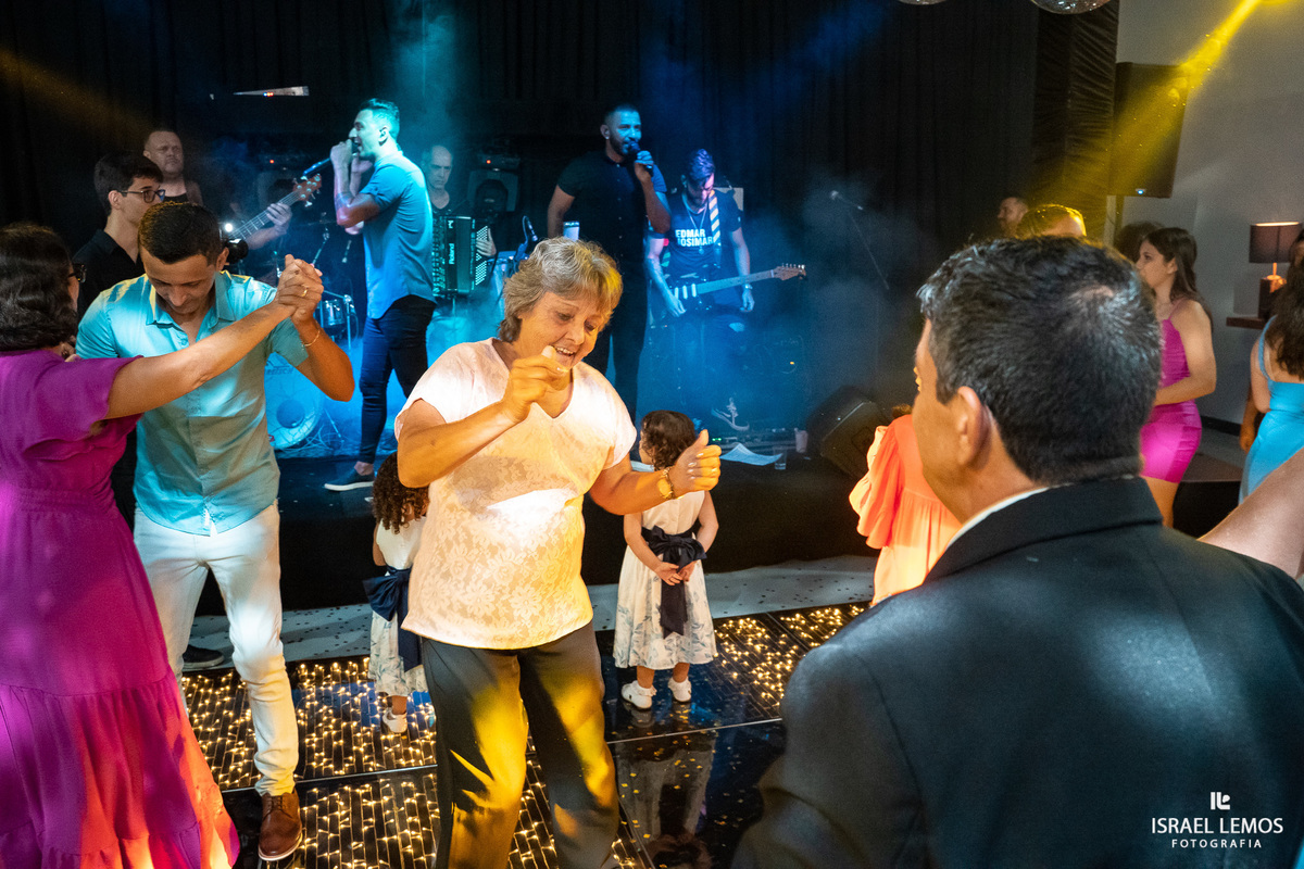 Casamento no Espaco golden em Para de Minas Laura e ademir casamento lindo para de minas fotos israel lemos fotografo em para de minas