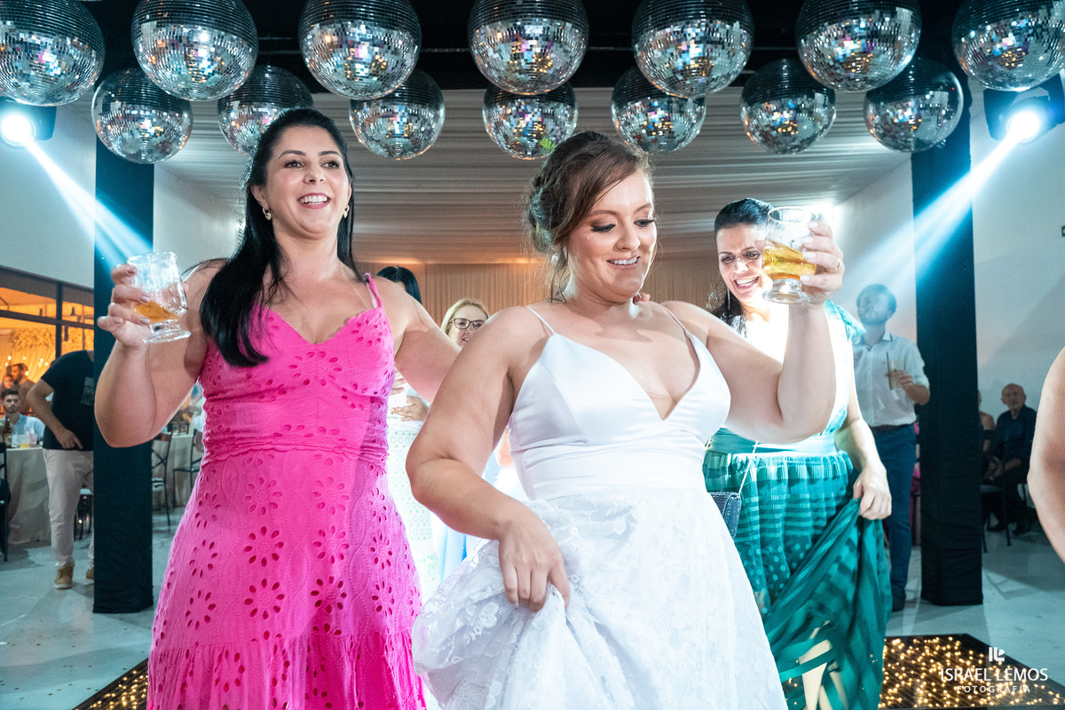 Casamento no Espaco golden em Para de Minas Laura e ademir casamento lindo para de minas fotos israel lemos fotografo em para de minas