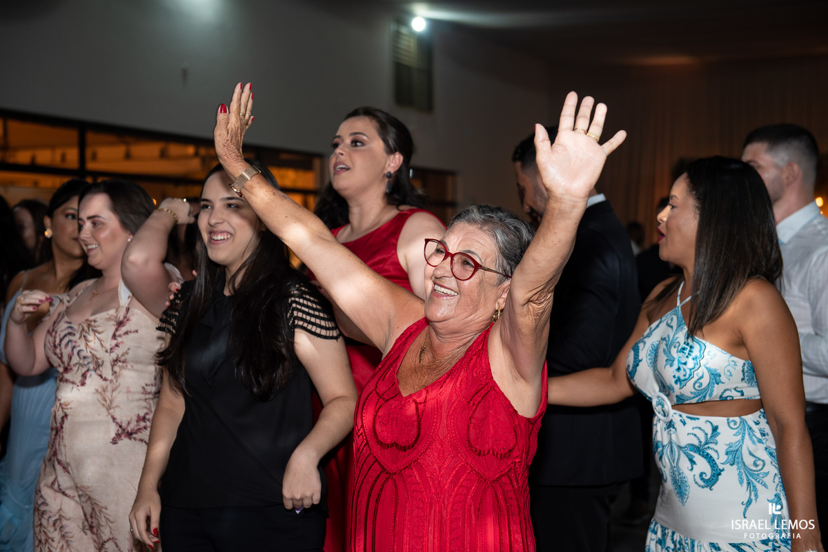 Casamento no Espaco golden em Para de Minas Laura e ademir casamento lindo para de minas fotos israel lemos fotografo em para de minas