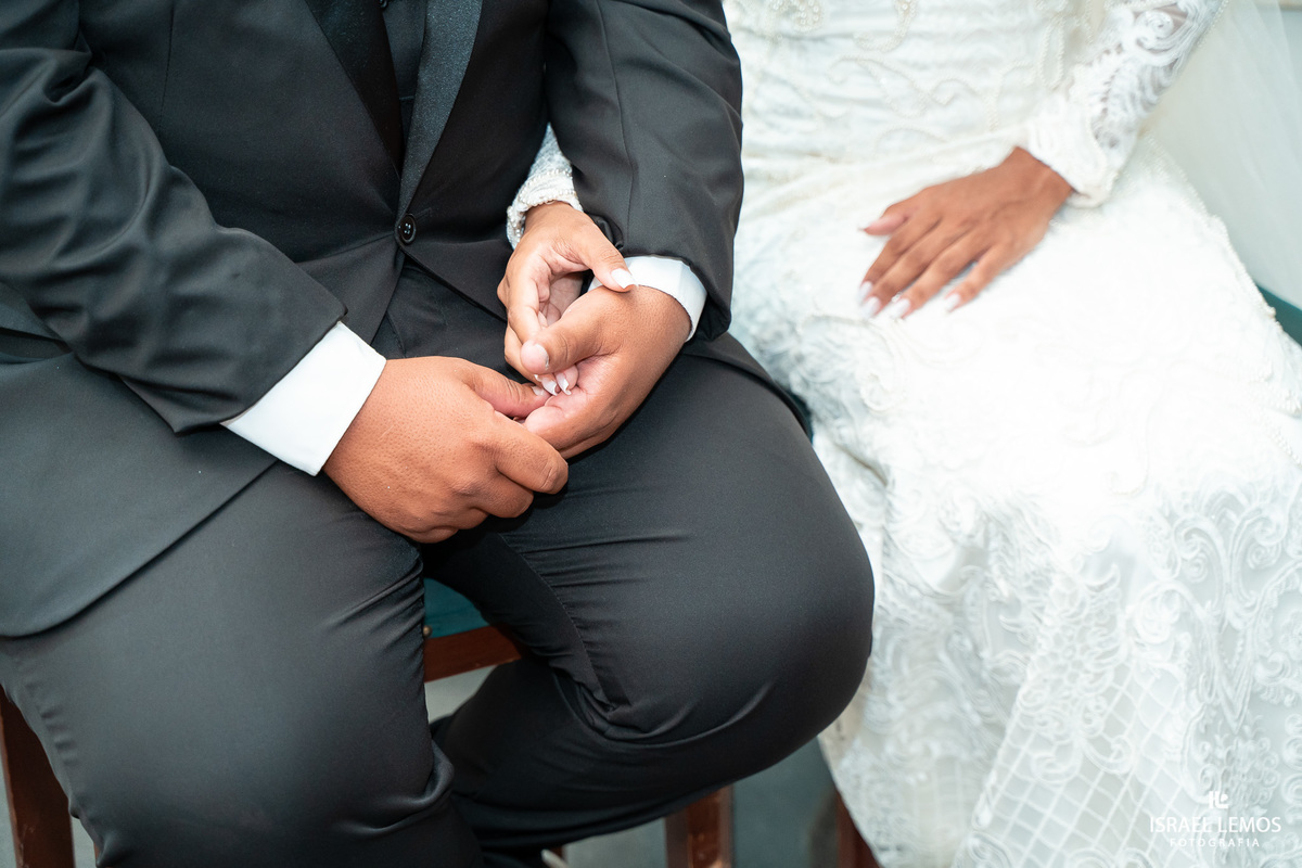 Fotografo de casamento faz fotos lindas na igreja N. S. das graças  em Para de Minas Israel Lemos fotografo