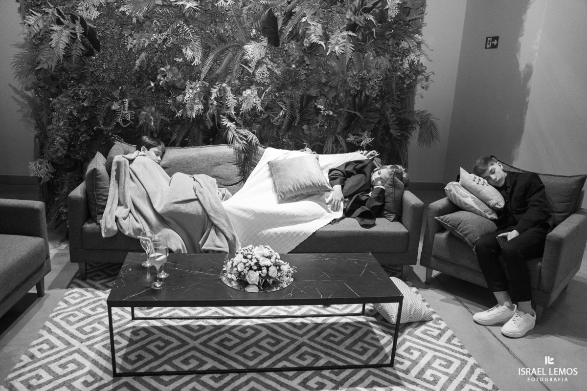 Liac Eventos oferece os seguintes tipos de recintos para eventos:
Salões de banquetes
Jardins
Cozinha para uso do buffet
Pista de dança
Estacionamento
Outros (Pub para anfitrião Spa para anfitrião Área Kids.)