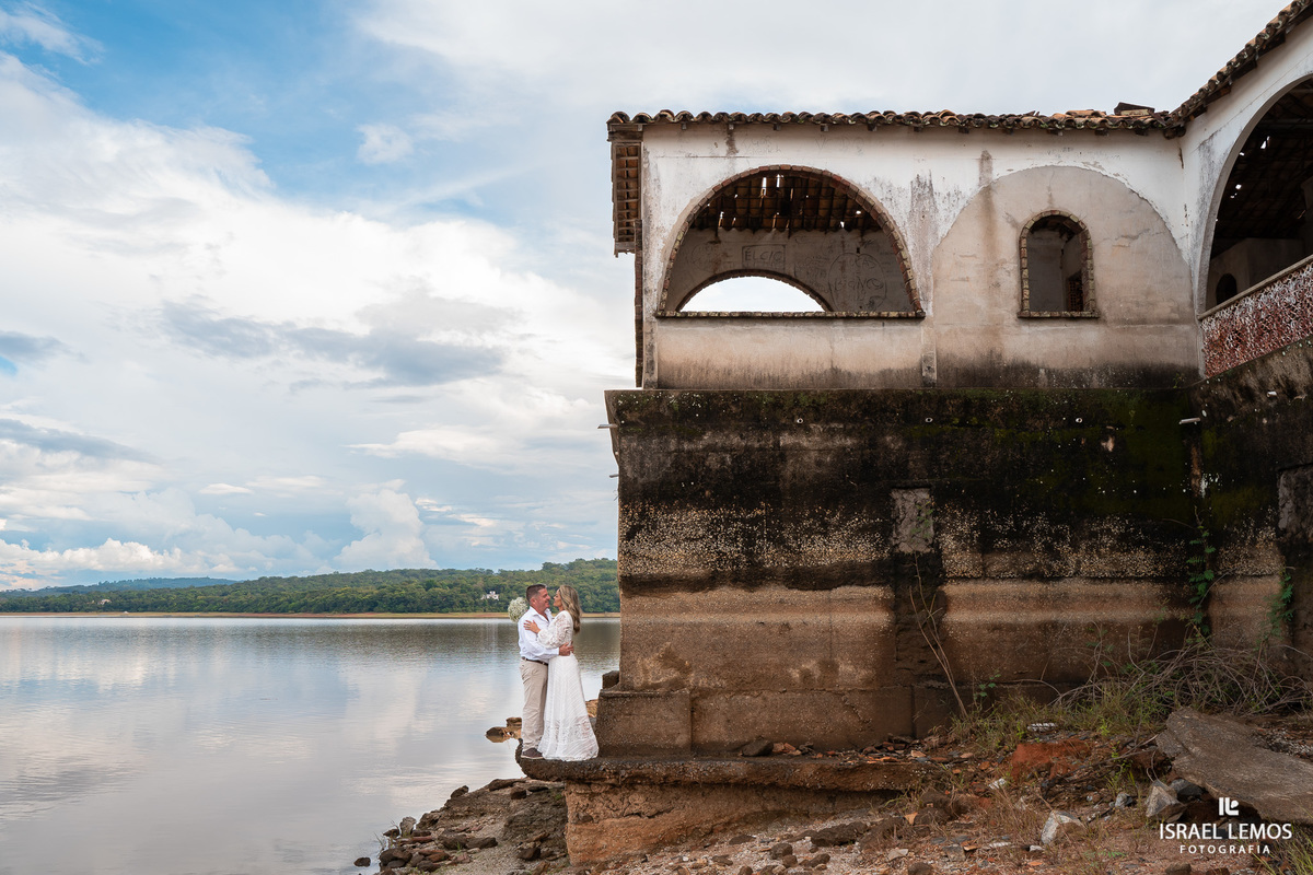 Ana Paula e Andre da granja Brasilia foto dde casamento no cassino molhado em Carmo do cajuru mg