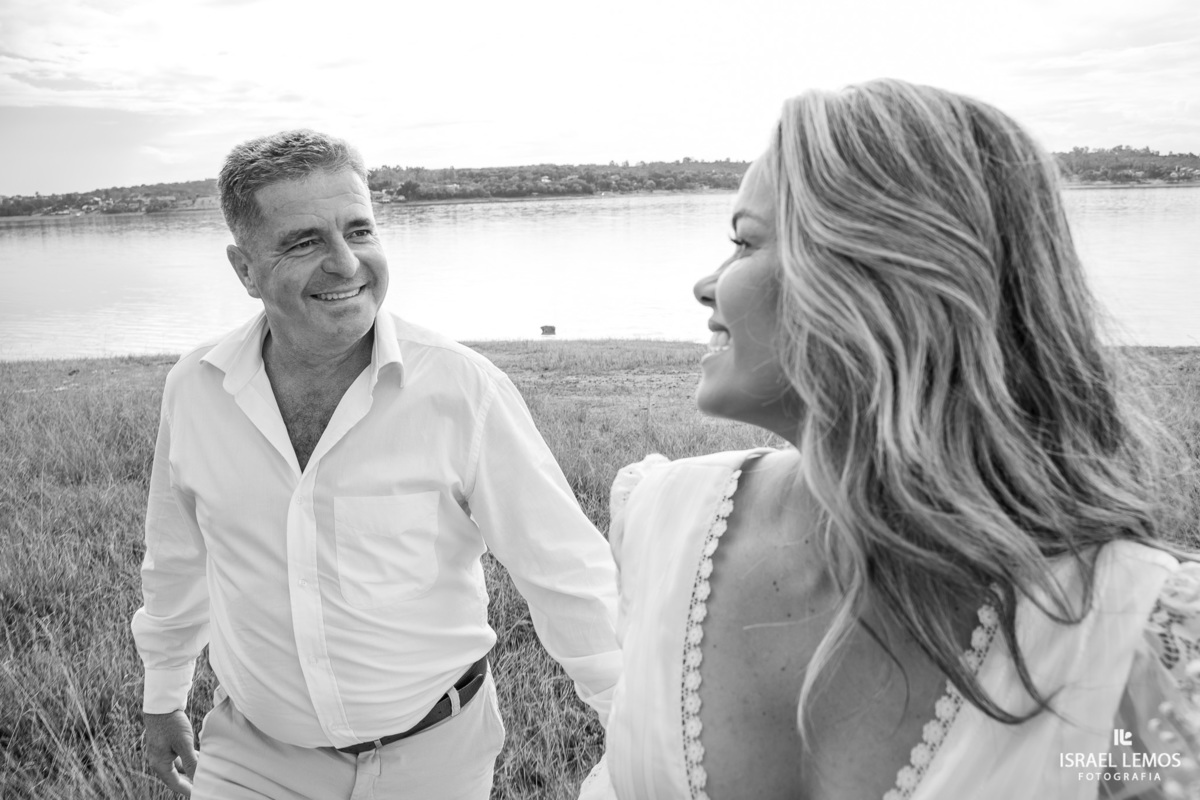 Ana Paula e Andre da granja Brasilia foto dde casamento no cassino molhado em Carmo do cajuru mg