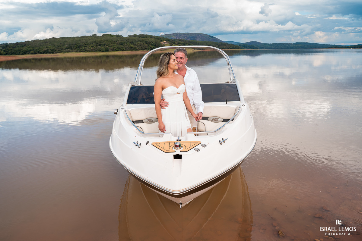 como alugar uma lancha em Carmo do carujo para fotografar no cassino molhado em divinopolis