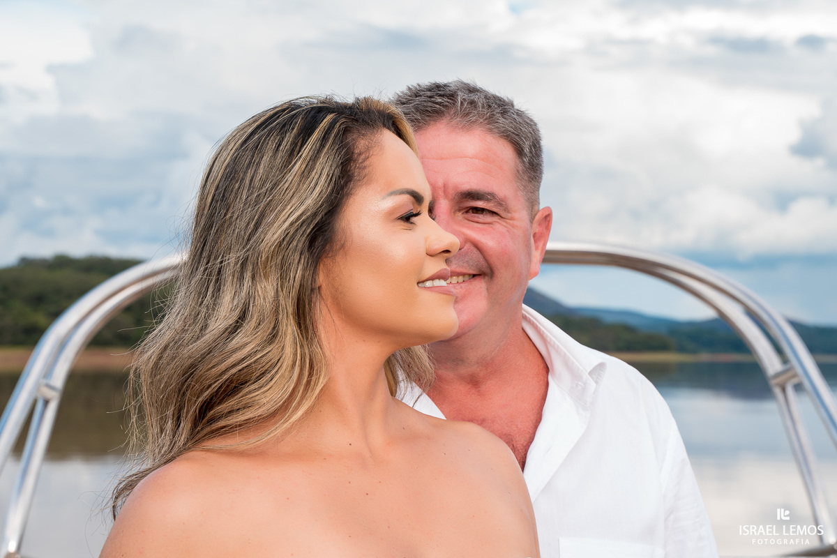 como alugar uma lancha em Carmo do carujo para fotografar no cassino molhado em divinopolisv