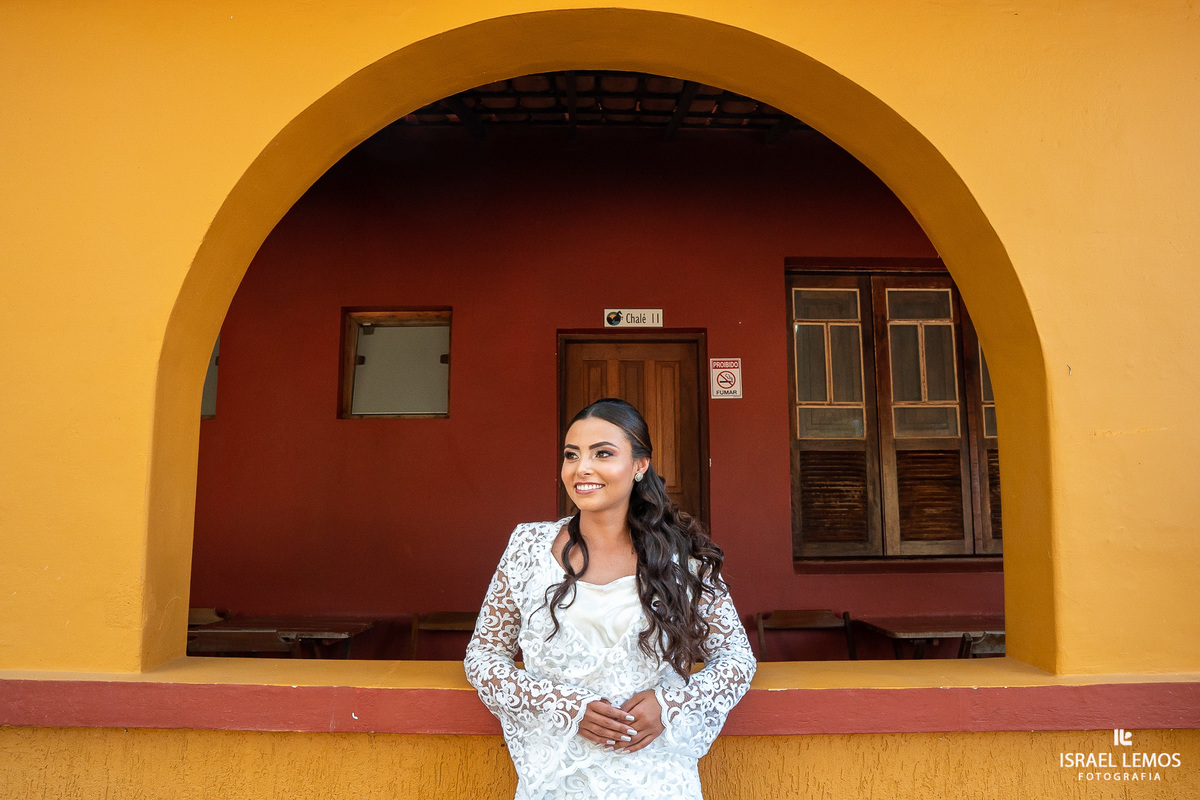 Making of noiva Ludmyla veterinária  na cidade de Inhaúma Mg fotografo Israel Lemos cachoeira da prata