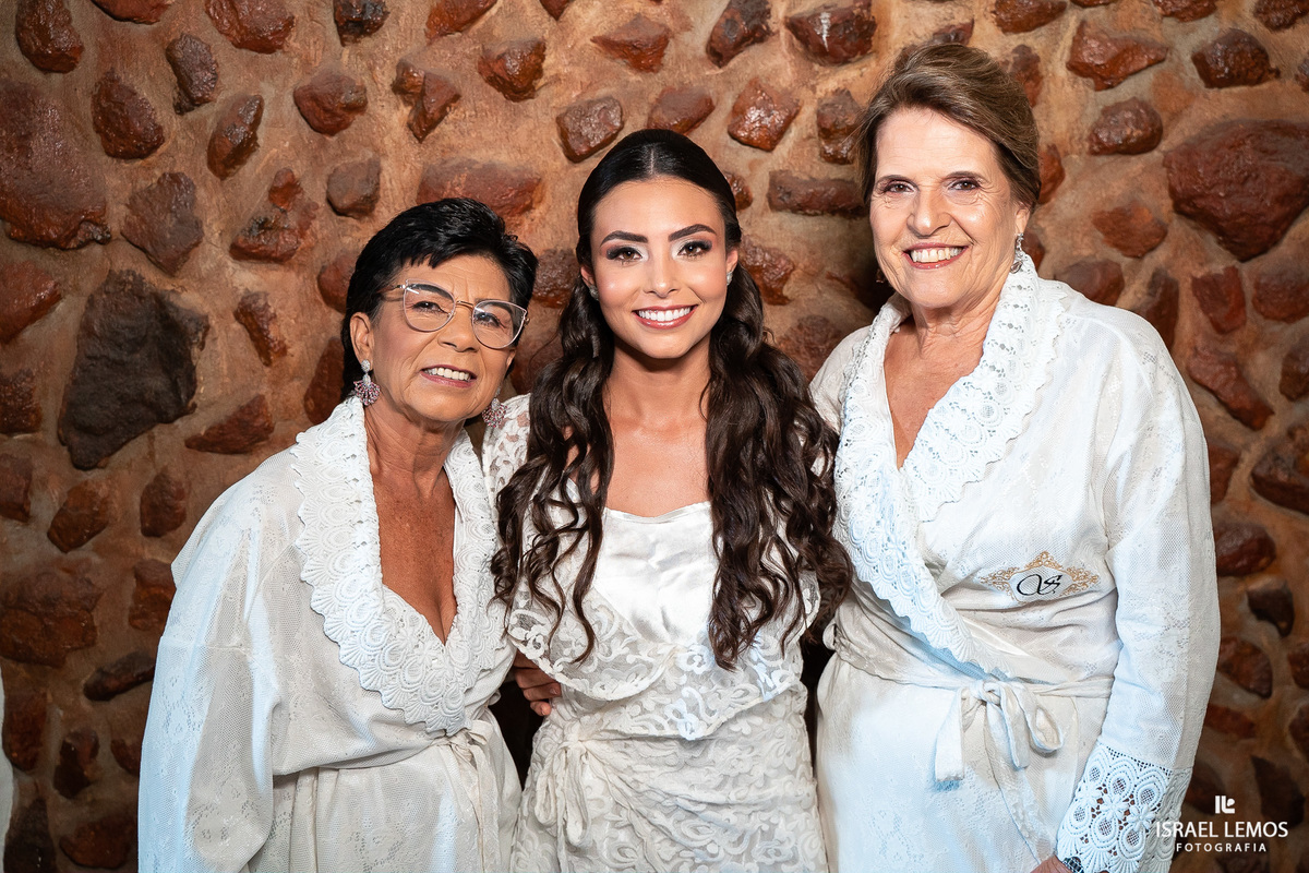 maquiagem de noiva em Inhaúma  no espaco coninho fotografo Israel Lemos cachoeira da prata