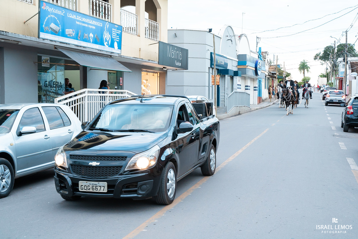 casamento na igreja de sao sebastião em inhaúma mg fotos lindas do fotografo de cachoeira da prata israel lemos