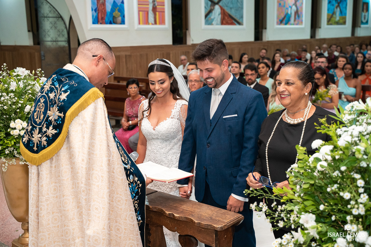 casamento na igreja de sao sebastião em inhaúma mg fotos lindas do fotografo de cachoeira da prata israel lemos