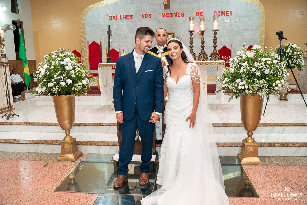 casamento na igreja de sao sebastião em inhaúma mg fotos lindas do fotografo de cachoeira da prata israel lemos