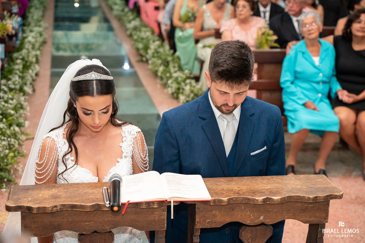 casamento na igreja de sao sebastião em inhaúma mg fotos lindas do fotografo de cachoeira da prata israel lemos