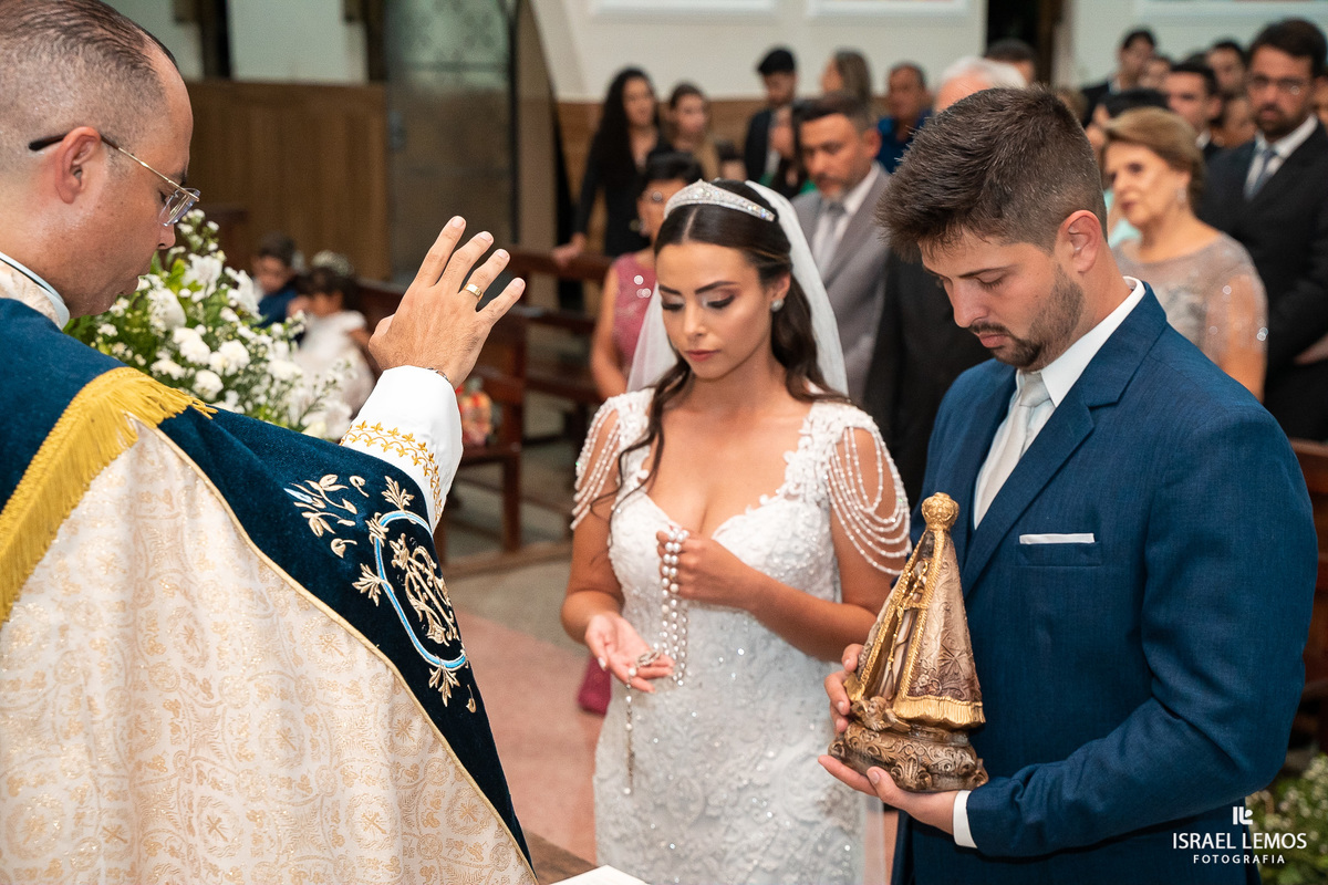 casamento na igreja de sao sebastião em inhaúma mg fotos lindas do fotografo de cachoeira da prata israel lemos