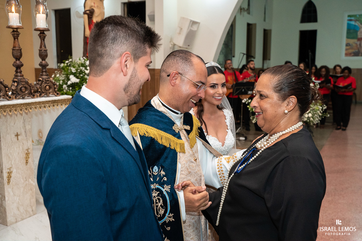 casamento na igreja de sao sebastião em inhaúma mg fotos lindas do fotografo de cachoeira da prata israel lemos