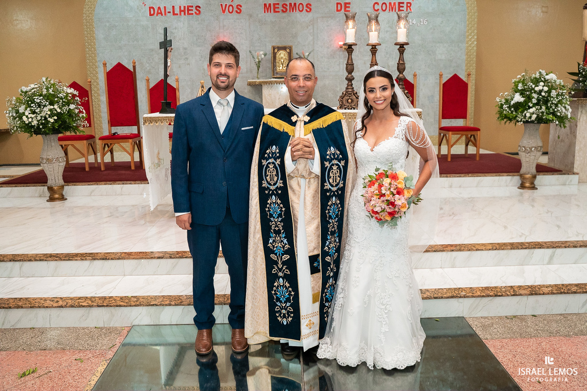 casamento na igreja de sao sebastião em inhaúma mg fotos lindas do fotografo de cachoeira da prata israel lemos