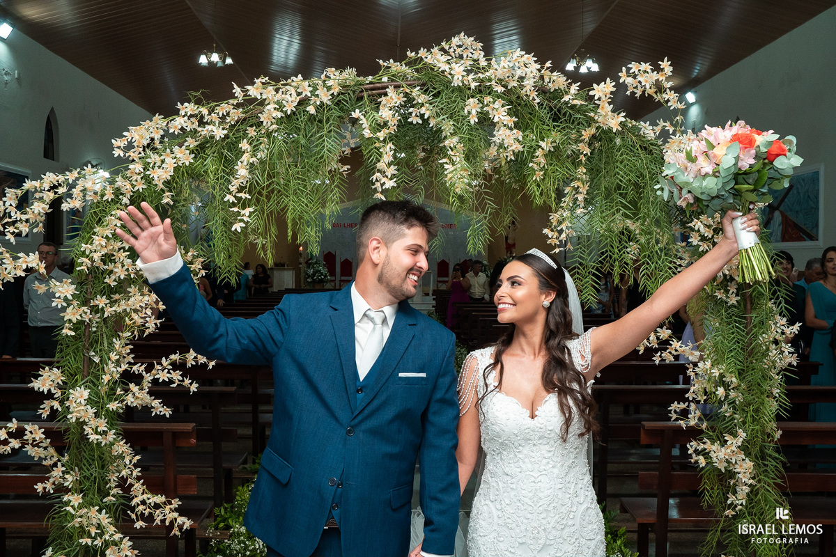 casamento na igreja de sao sebastião em inhaúma mg fotos lindas do fotografo de cachoeira da prata israel lemos