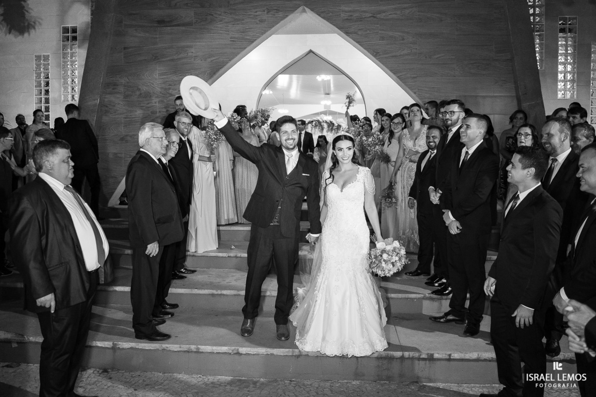 casamento na igreja de sao sebastião em inhaúma mg fotos lindas do fotografo de cachoeira da prata israel lemos