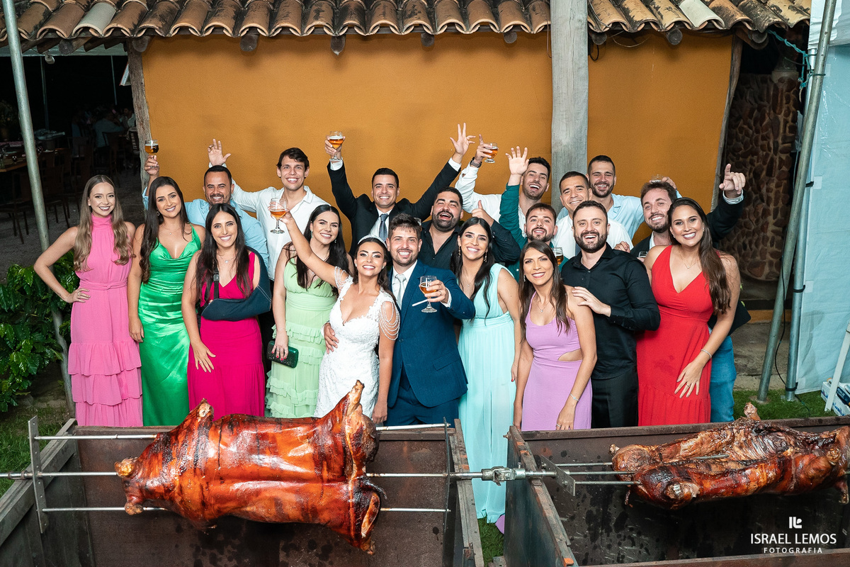 Recepção do casamento de vitor e ludimyla esse casal de veterinários fizeram a festa de casamento no coninho em inhaúma com fotos lindas Israel Lemos fotografo de casamento