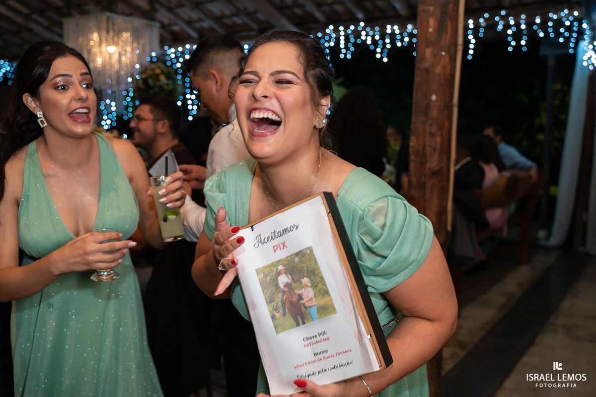 Ana Amaral fotografa em Para de minas