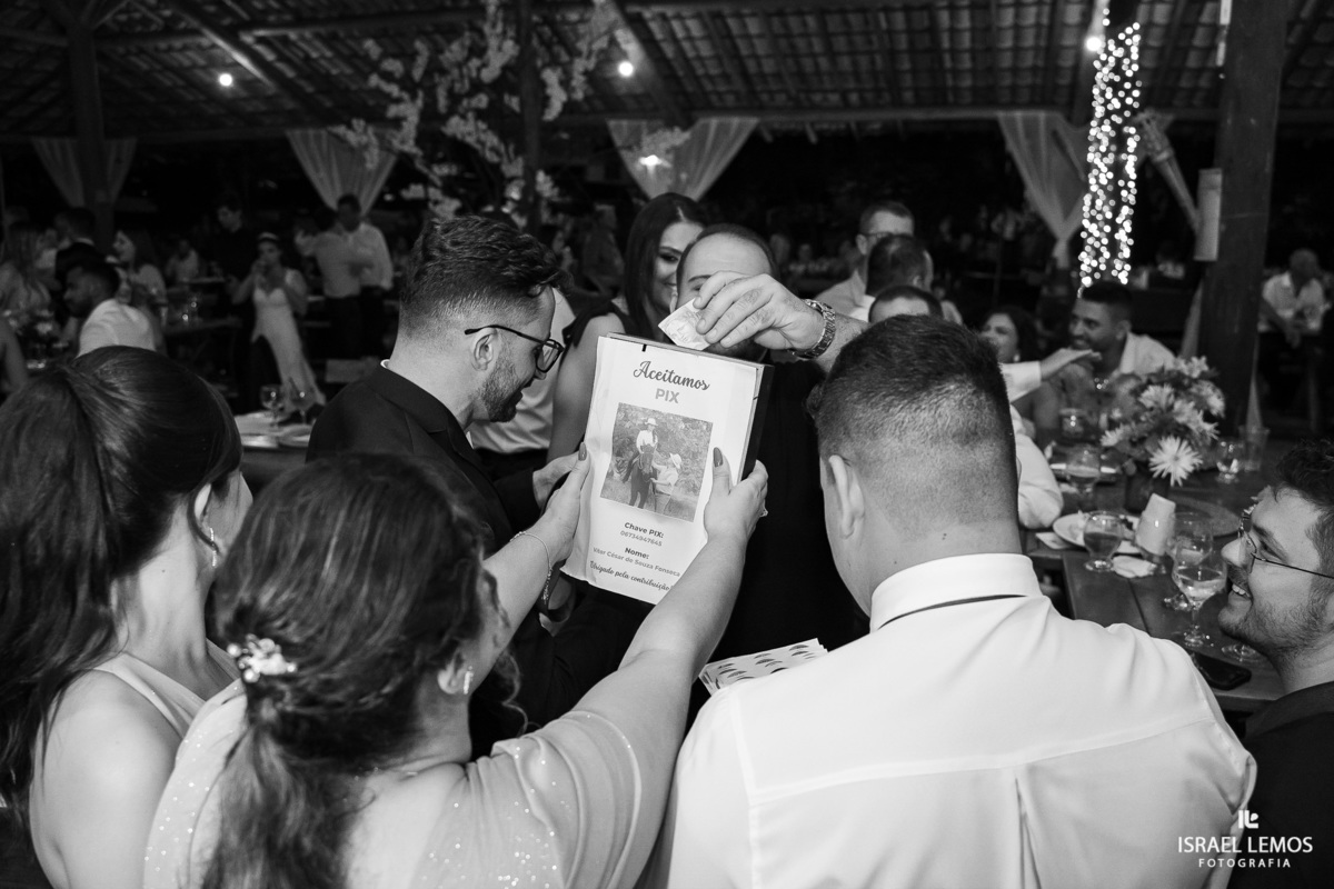 Recepção do casamento de vitor e ludimyla esse casal de veterinários fizeram a festa de casamento no coninho em inhaúma com fotos lindas Israel Lemos fotografo de casamento