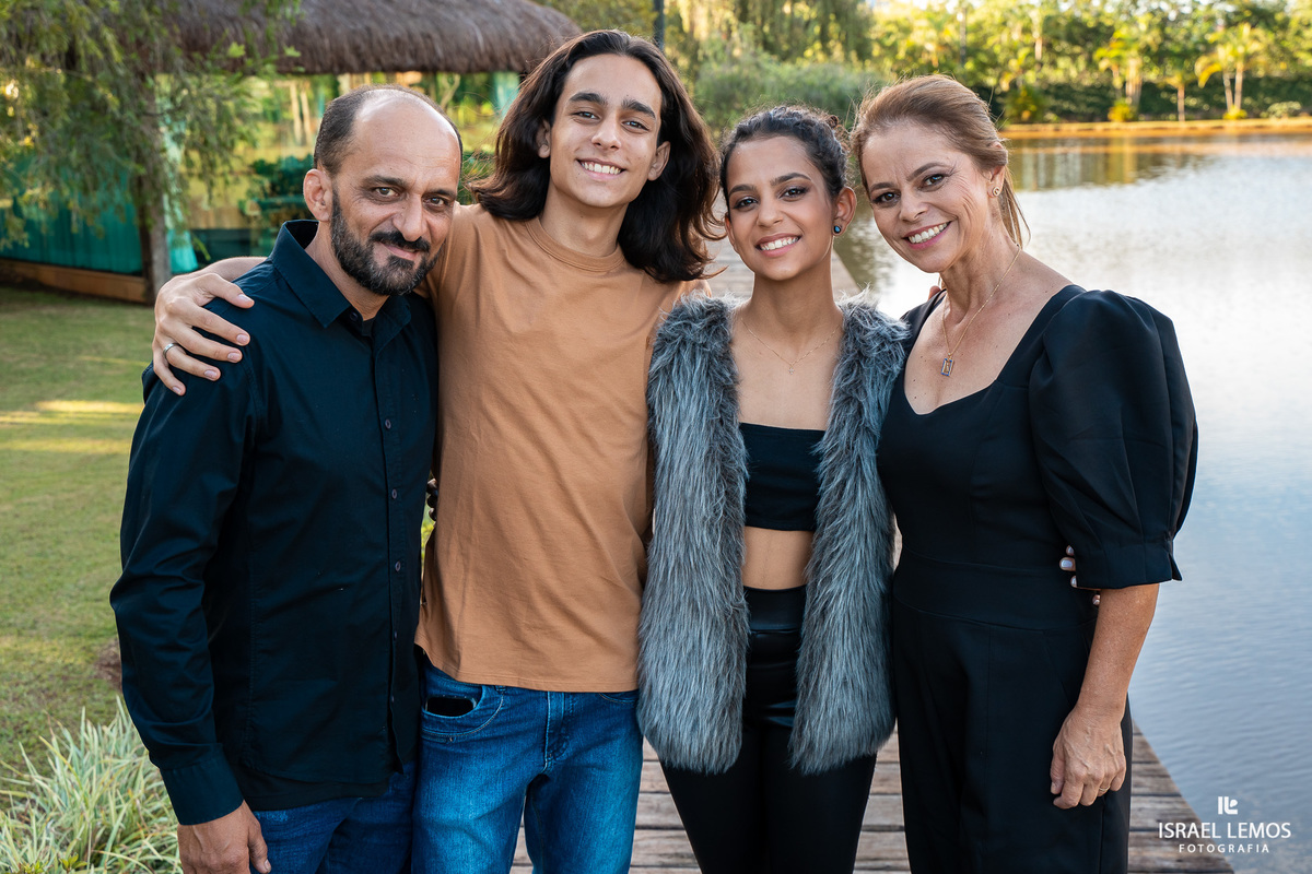ensaio fotografico da Ester Teka em para de minas fotos 15 anos Israel Lemos fotografia 